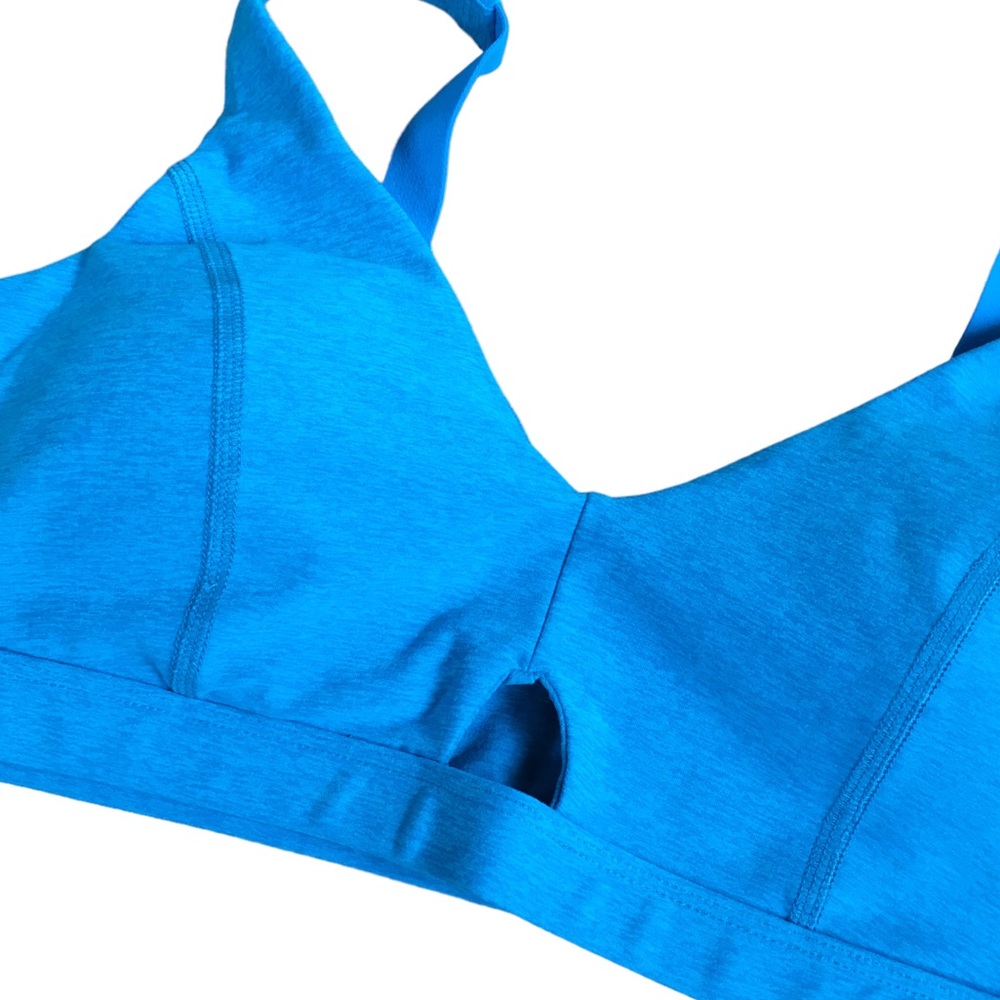 Beyond Yoga Spacedye Cut To Bra in Blue NWT size medium